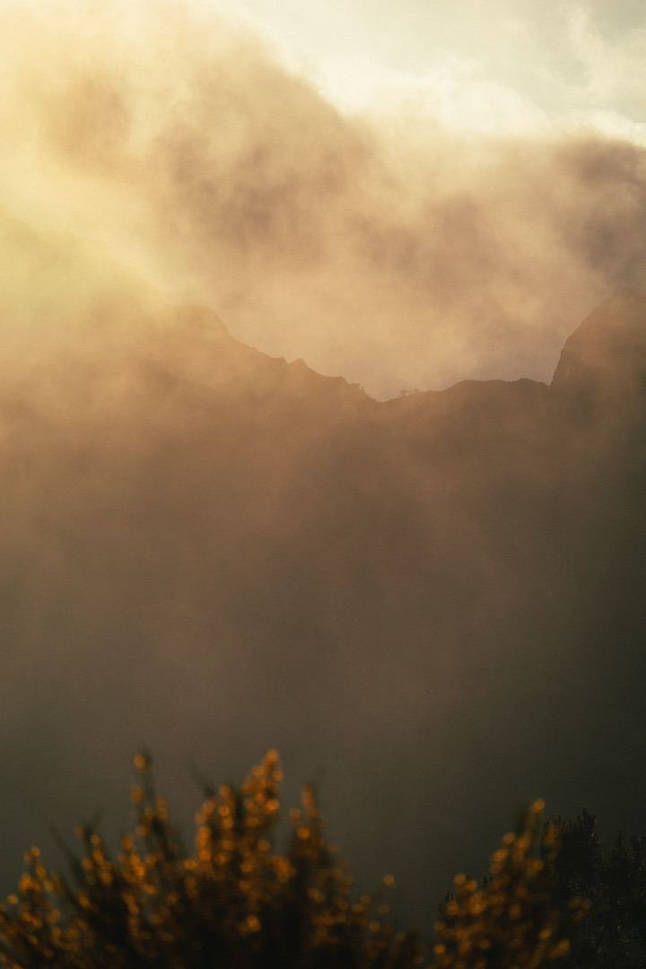 Bg Mountains0000 1.jpg